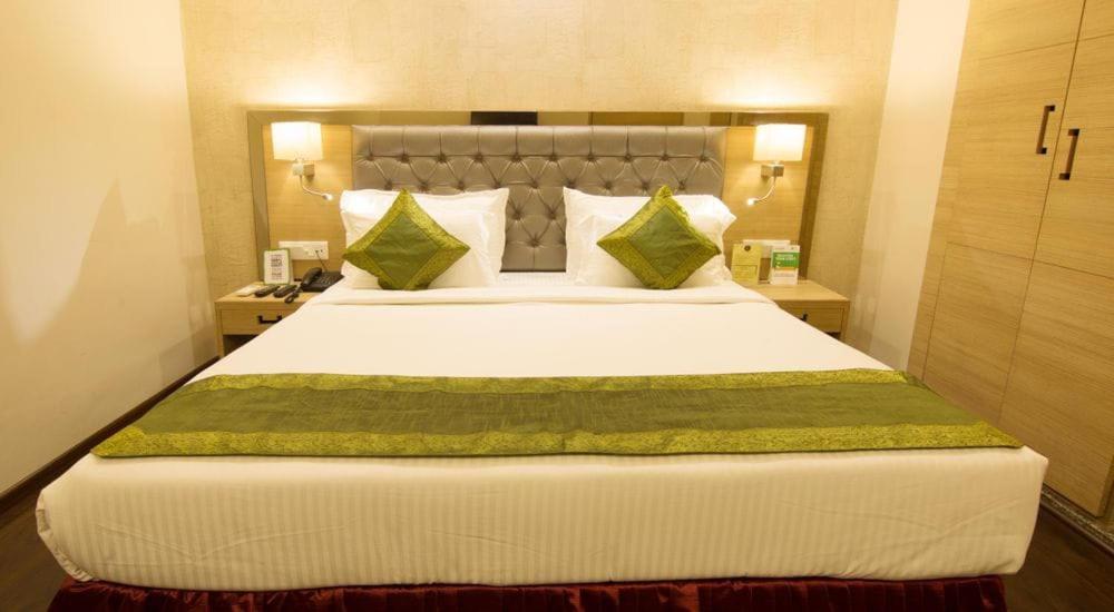 Kc Manor Hotel Jamshedpur Buitenkant foto
