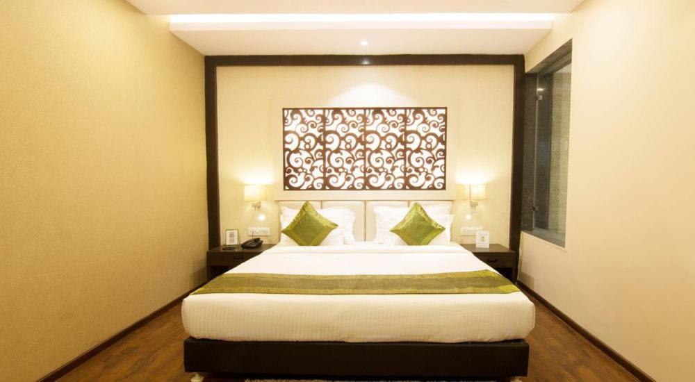 Kc Manor Hotel Jamshedpur Buitenkant foto