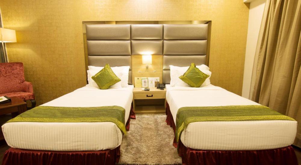 Kc Manor Hotel Jamshedpur Buitenkant foto